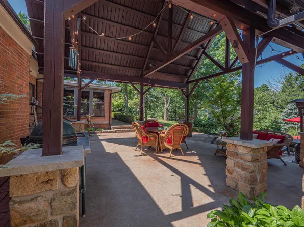 4 Fair Oaks, Moberly, MO 65270