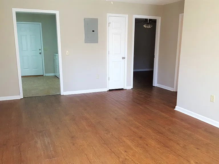 26 Southern Ct — Photo 2