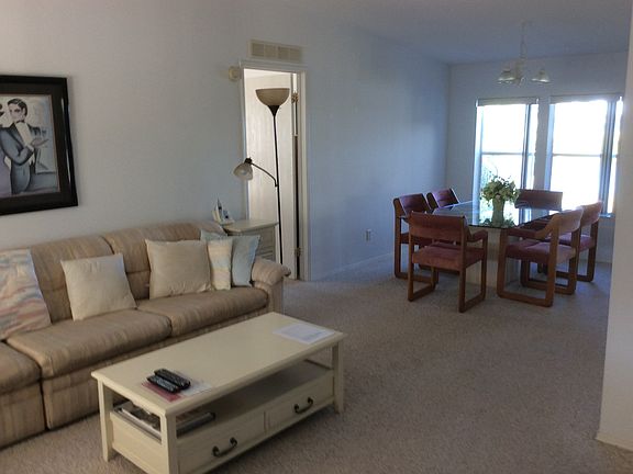 Living room / Dining room