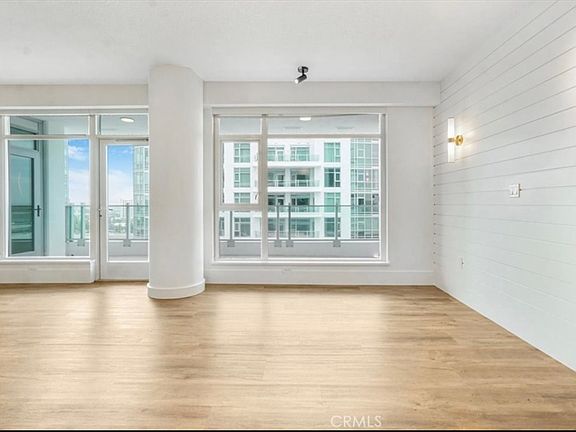 4th image of 3131 Michelson Dr Unit 1402