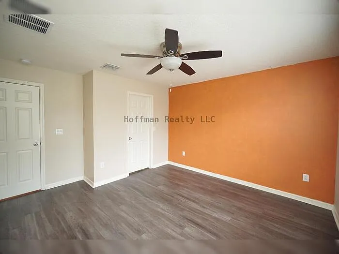 6938 Towne Lake Rd — Photo 14