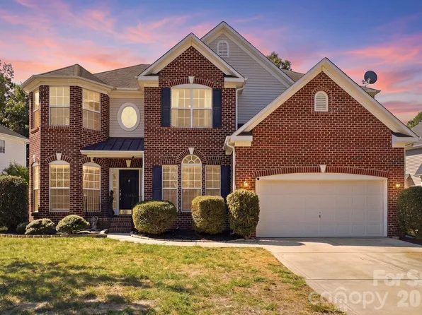 1008 Grayscroft Dr, Waxhaw, NC 28173