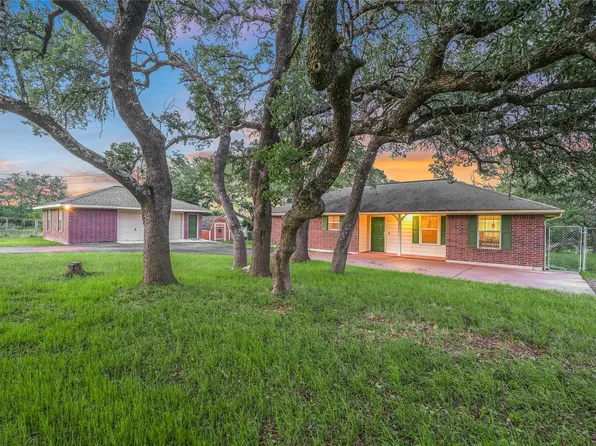 10000 Gainsborough Dr, Spring Branch, TX 78070