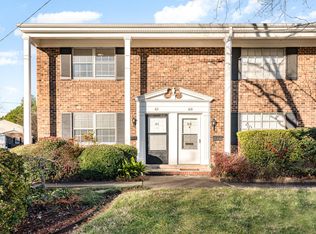1002 Willow Dr APT 61, Chapel Hill, NC 27514