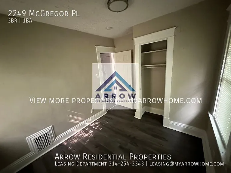 2249 McGregor Pl — Photo 3