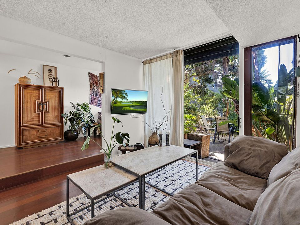 1st image of 2435 Wilbur Ave