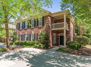 300 Armour St, Davidson, NC 28036