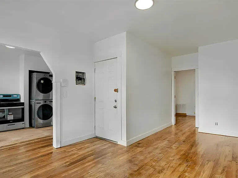 81 N 7th St #3R — Photo 1