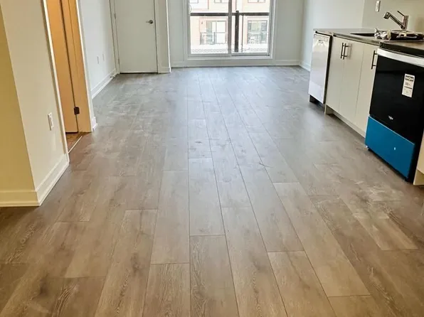 3401 Ridgeway Dr, Mississauga, ON