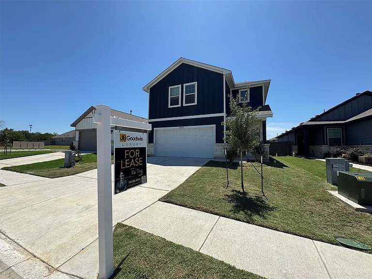 6915 Tiznow Ln — Photo 1