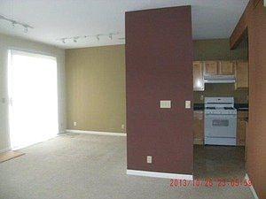 4th image of 6185 Commonwealth Dr #2
