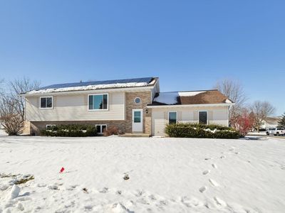 888 North Thompson Road, Sun Prairie, WI, 53590