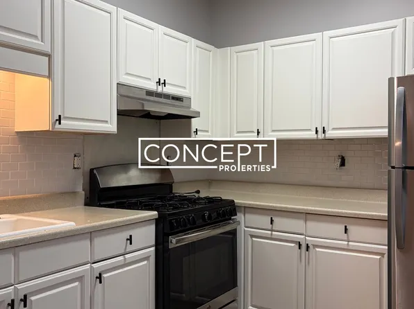 25 Monadnock St #2, Dorchester, MA 02125