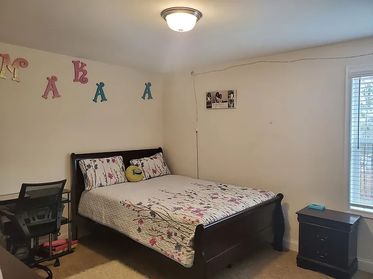 39 Bow Common Way — Photo 11
