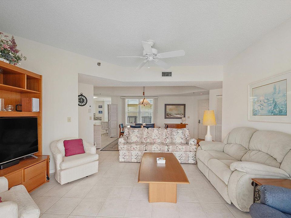 1st image of 221 NE Plantation Road #406