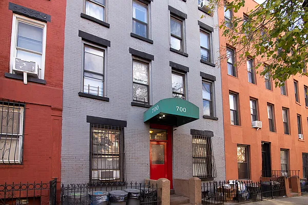 Rented by Terra Magia Inc | media 2