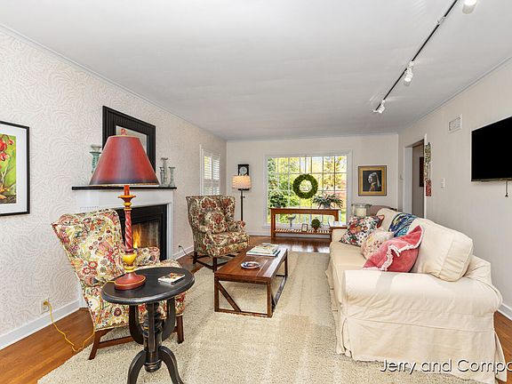 5th image of 15 W 25th St