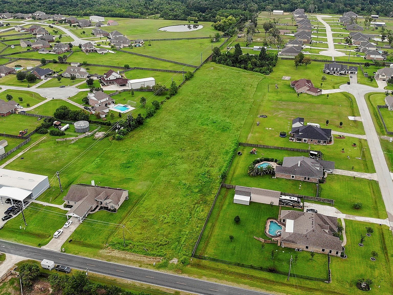 9211 McCollum Park Rd, Beach City, TX 77523 Zillow