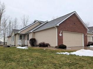 7189 Burning Bush Ln, Flushing, MI 48433