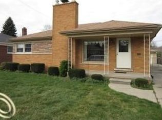 9085 San Jose, Redford, MI 48239