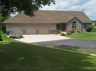 W2607 Lehman Rd, Neosho, WI 53059