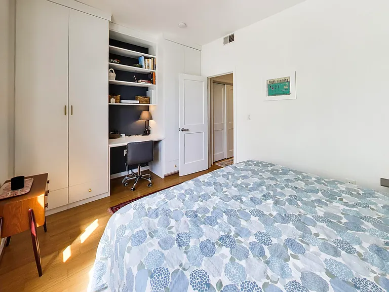 116 N Carolina Ave SE #302 — Photo 5