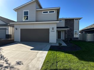 7709 E Edison St, Nampa, ID 83687