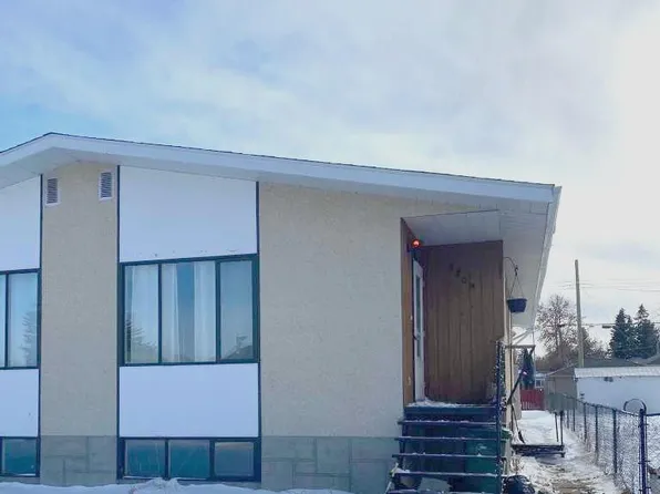 5209 N 60th Ave, Ponoka, AB T4J 1E9