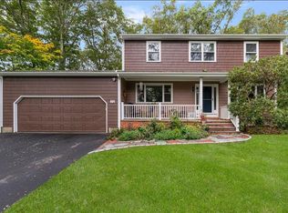 172 Broad Rock Rd, South Kingstown, RI 02879
