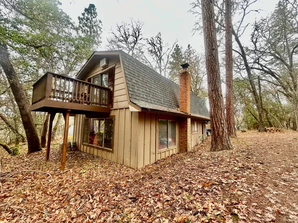 1450 Summit Loop, Grants Pass, OR 97527