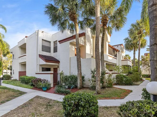 1417 Avon Ln APT 103, North Lauderdale, FL 33068