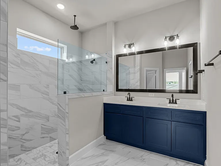 210 Ginger St — Photo 25