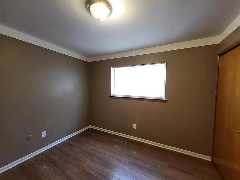 875 Raupp Pl — Photo 6