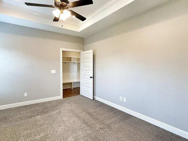 530 Captain Hopkins St — Photo 20