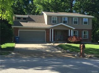 1013 Picardy Ln, Saint Charles, MO 63301