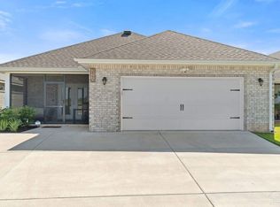 3990 Song Bird Way, Milton, FL 32583