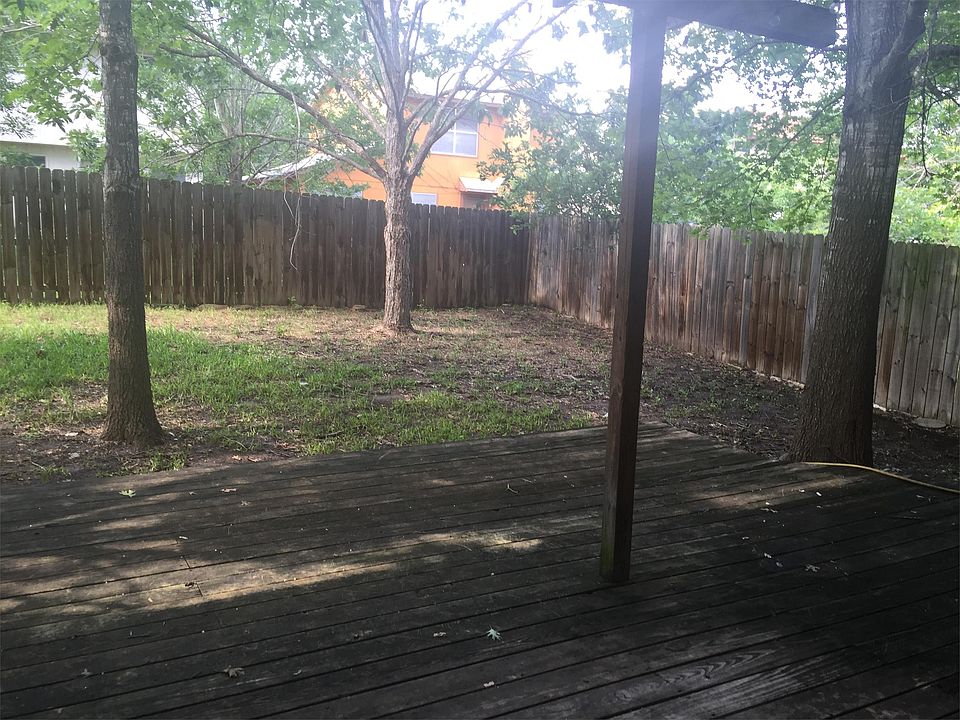 2nd image of 706 Fairchild Dr
