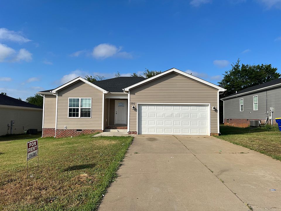 1st image of 591 Moss Creek Ave