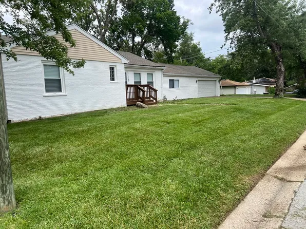 17123 Holmes Ave, Hazel Crest, IL 60429