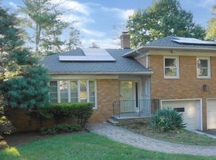 8 Mountain Way S, West Orange Twp., NJ 07052