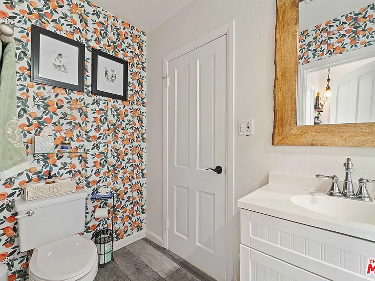 5057 Biloxi Ave — Photo 24