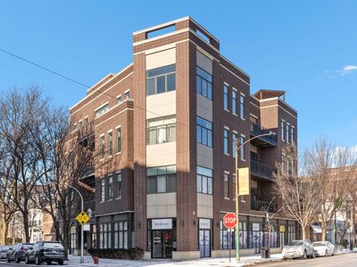 1740 W Cornelia Ave #203, Chicago, IL, 60618