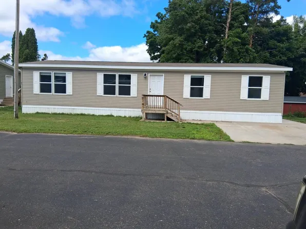 1415 Main St #62, Houlton, WI 54082