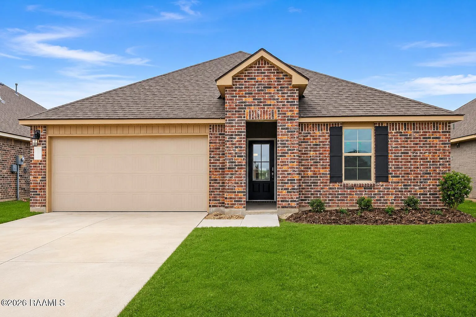 4 bed, 1836 sqft, $2,000 — Photo 1