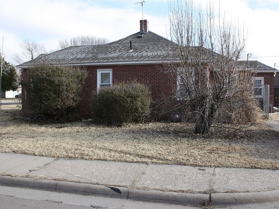 2nd image of 2717 20th St