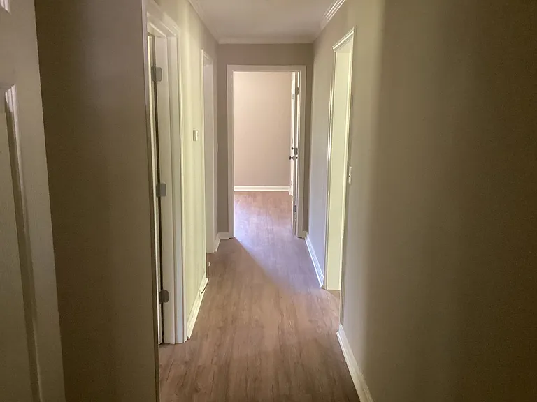 1425 Ewing Ave — Photo 6