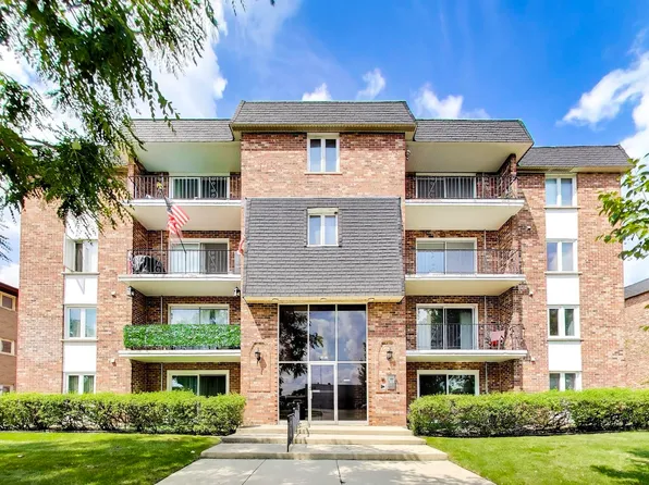11012 S Kilpatrick Ave Unit 2NE, Oak Lawn, IL 60453