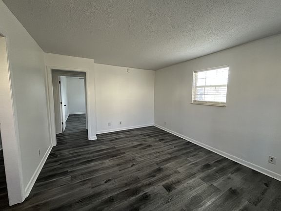 2nd image of 204 W Bernard Ave