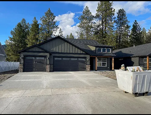9033 Disc Ave Photo 1