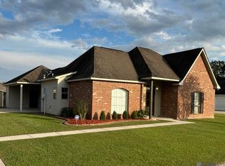 7135 Rue Grand Pre, Addis, LA 70710